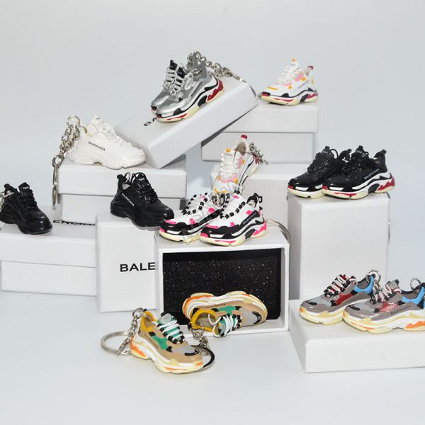 3D sneaker keychain wholesale mini shoe Balenciaga