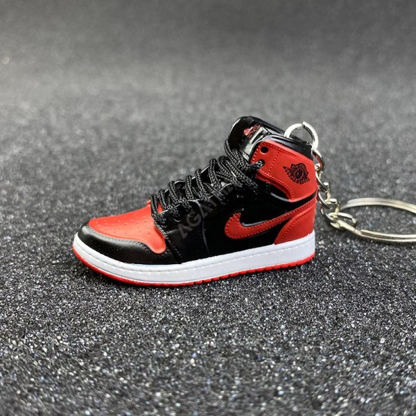 3D sneaker keychain wholesale mini shoe Air Jordan 1 Bred