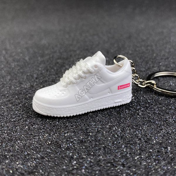 Nike Air Force 1 Low Supreme White