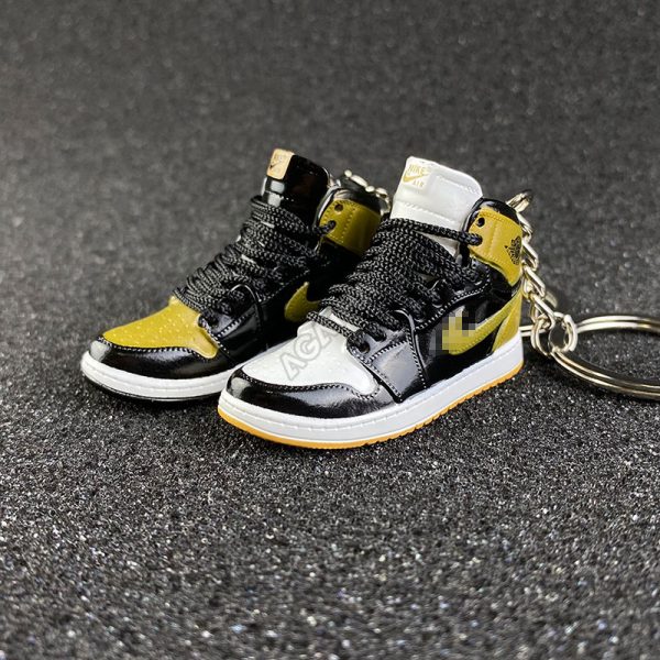 Jordan 1 Retro High Gold Top 3