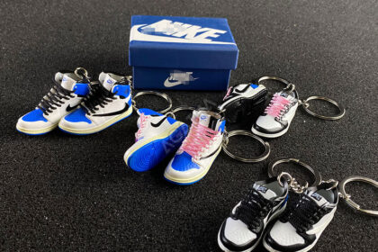 3D sneaker keychain wholesale mini shoe Jordan 1 Low OG SP fragment design x Travis Scott