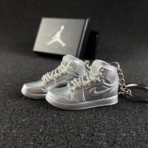 3D sneaker keychain wholesale mini shoe Jordan 1 Anodized Silver