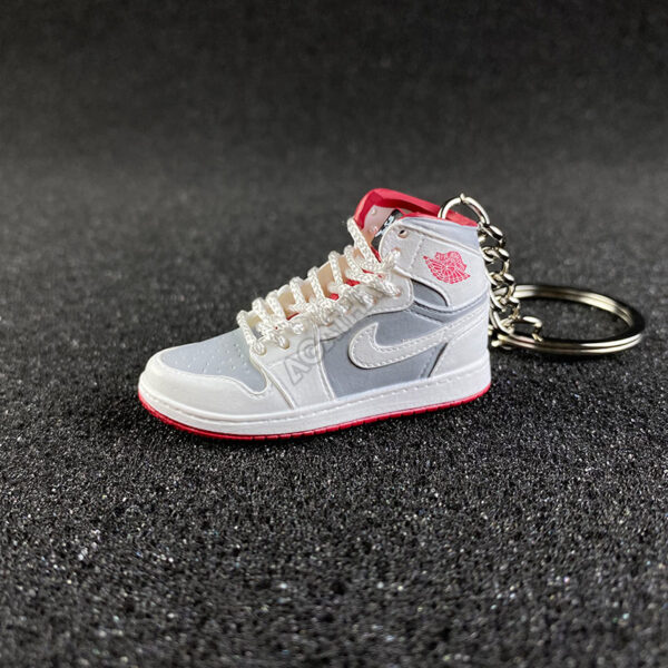 Jordan 1 Retro Hare Jordan (2015) 3D mini sneaker keychains